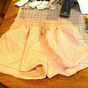 Cute summer stripe somewhat high wasted shorts